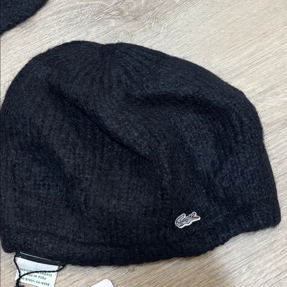 Lacoste no packaged fuzzy